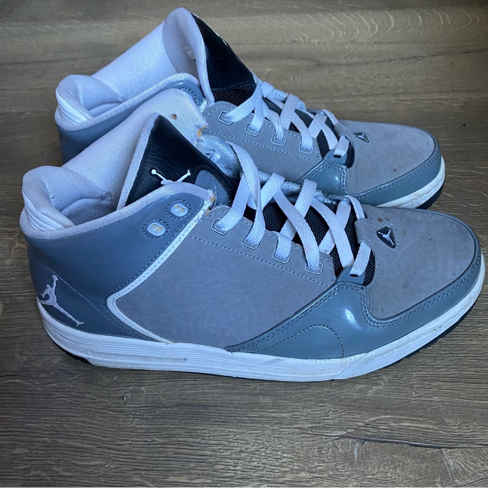 Men’s Air Jordan Sneakers